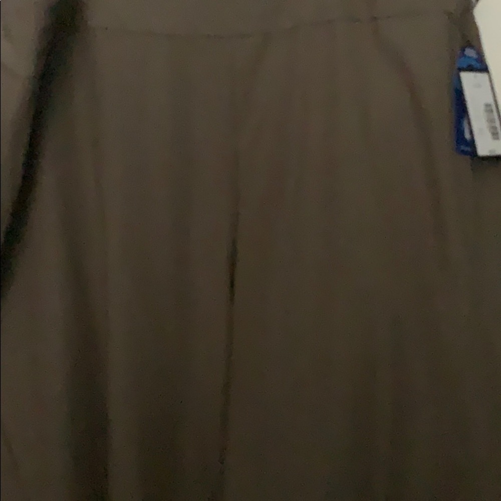 Brown pants with straight leg